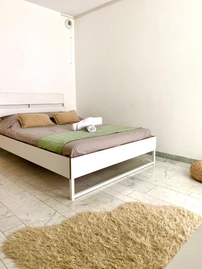 Charmant Studio Climatise Centre Menton Parking Gratuit Екстер'єр фото